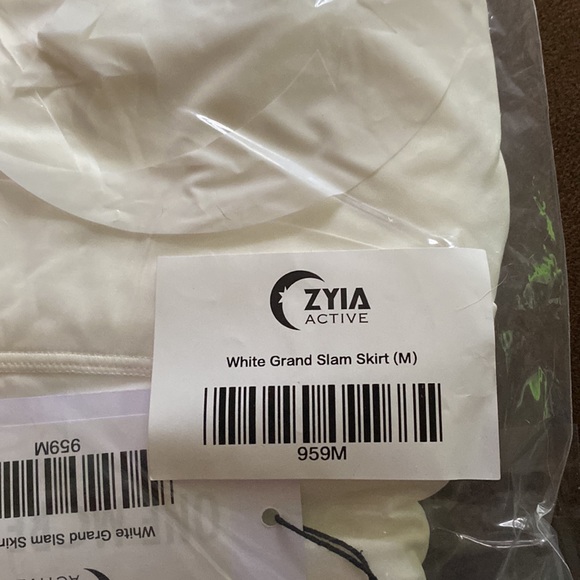 White Grand Slam Skirt - Picture 3 of 3